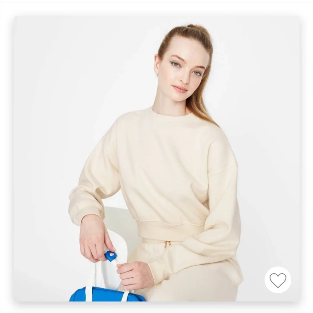 NWOT Target Wild Fable Navy White Cream Pink Loungewear Cropped Sweatshirt - Picture 2 of 4